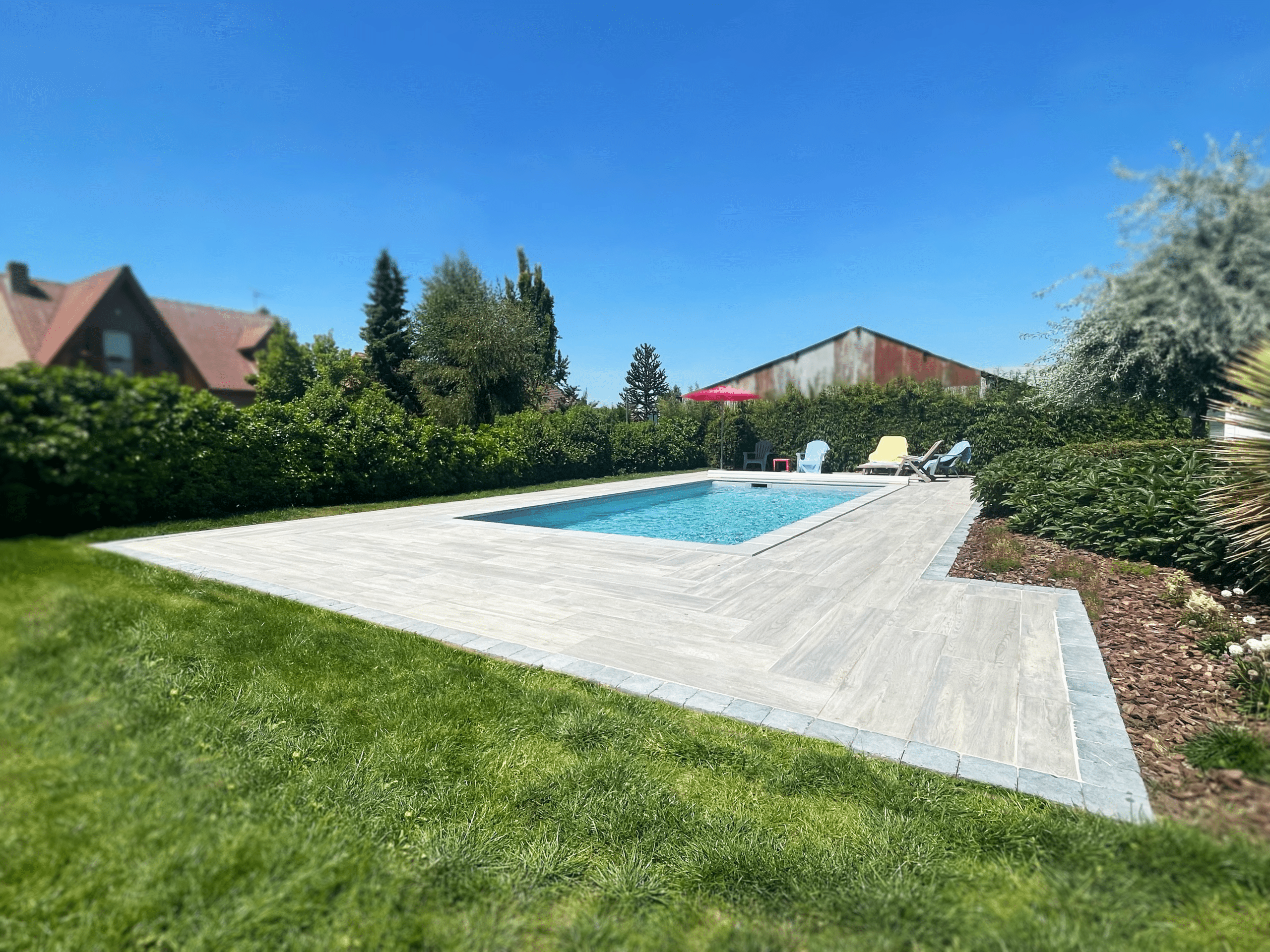 Contours de piscine - dalles- Vernon - Poitiers10