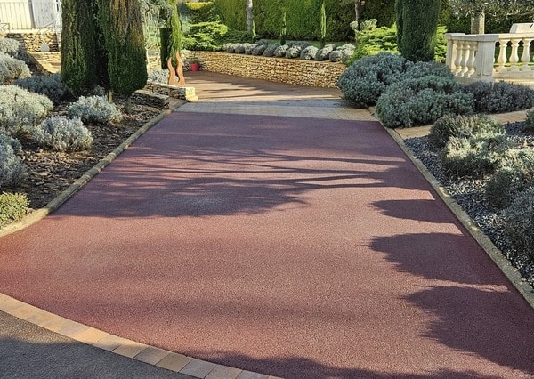allée de garage en enrobé