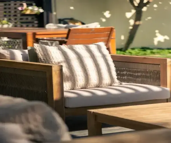déco extérieur : mobilier