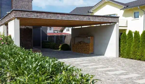 Entrée de maison en pavés