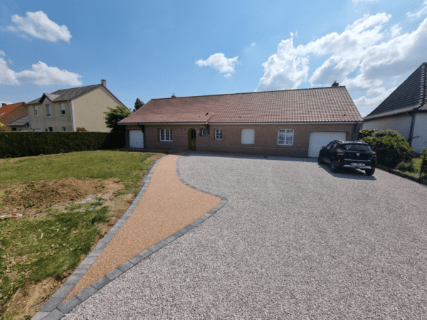 entrée de maison résine / alvéoalia
